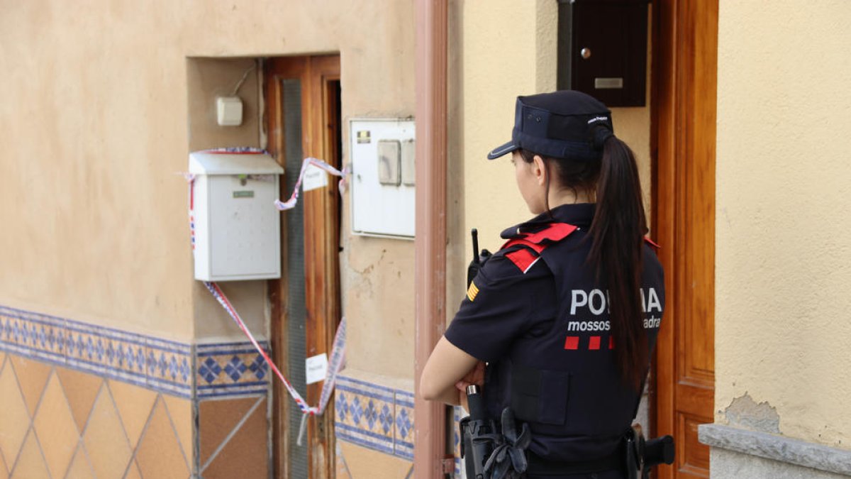 Els Mossos detenen el presumpte autor de l'assassinat del jove de 15 anys a Sant Hipòlit de Voltregà