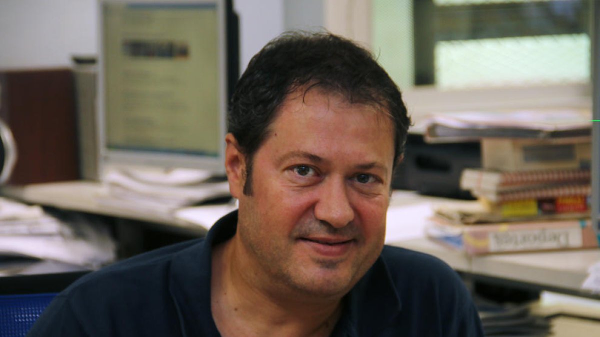 El periodista de SEGRE Xavier Madrona, autor de ‘Banquetes en desigualtat’.