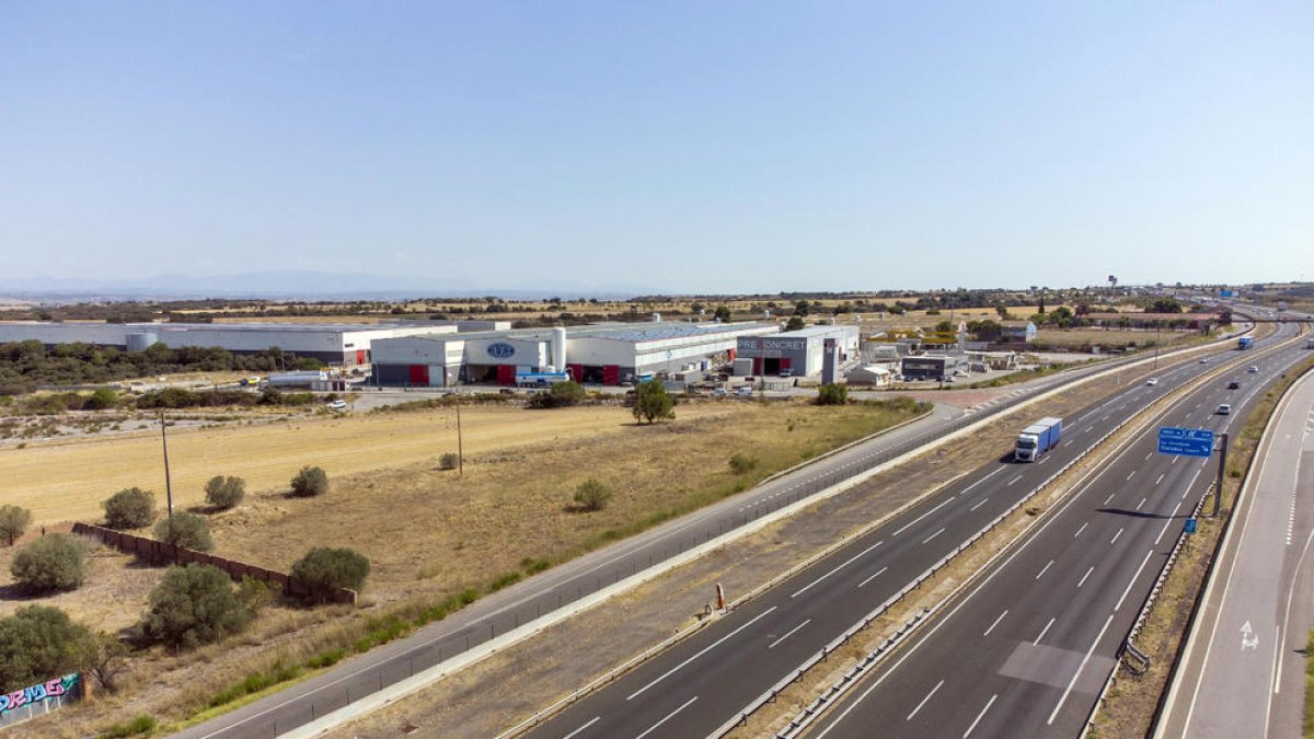 Los terrenos donde está prevista la construcción del nuevo polígono en Fonolleres.