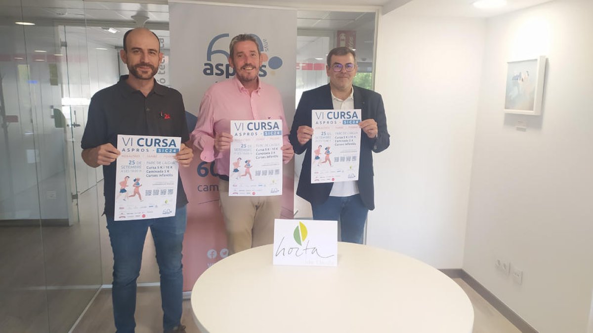 Carlos Antillac, Enric Herrera y David Melé, ayer durante la presentación de la Cursa Aspros.