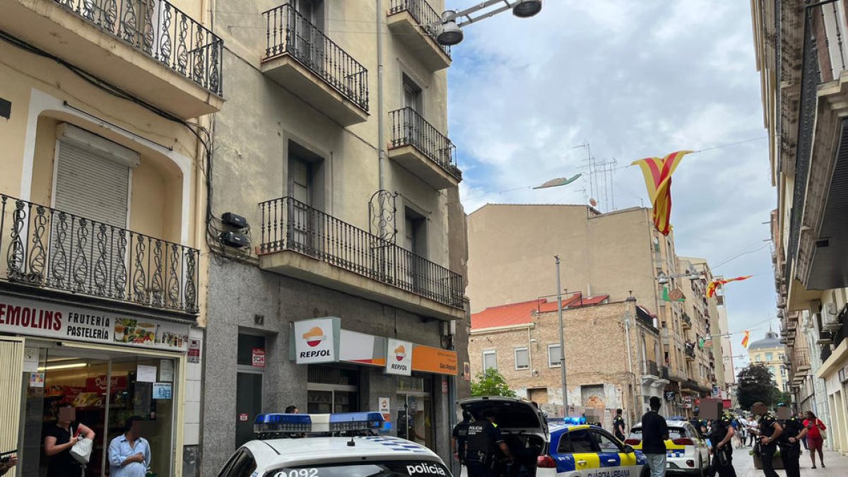 Momento de la intervención policial.