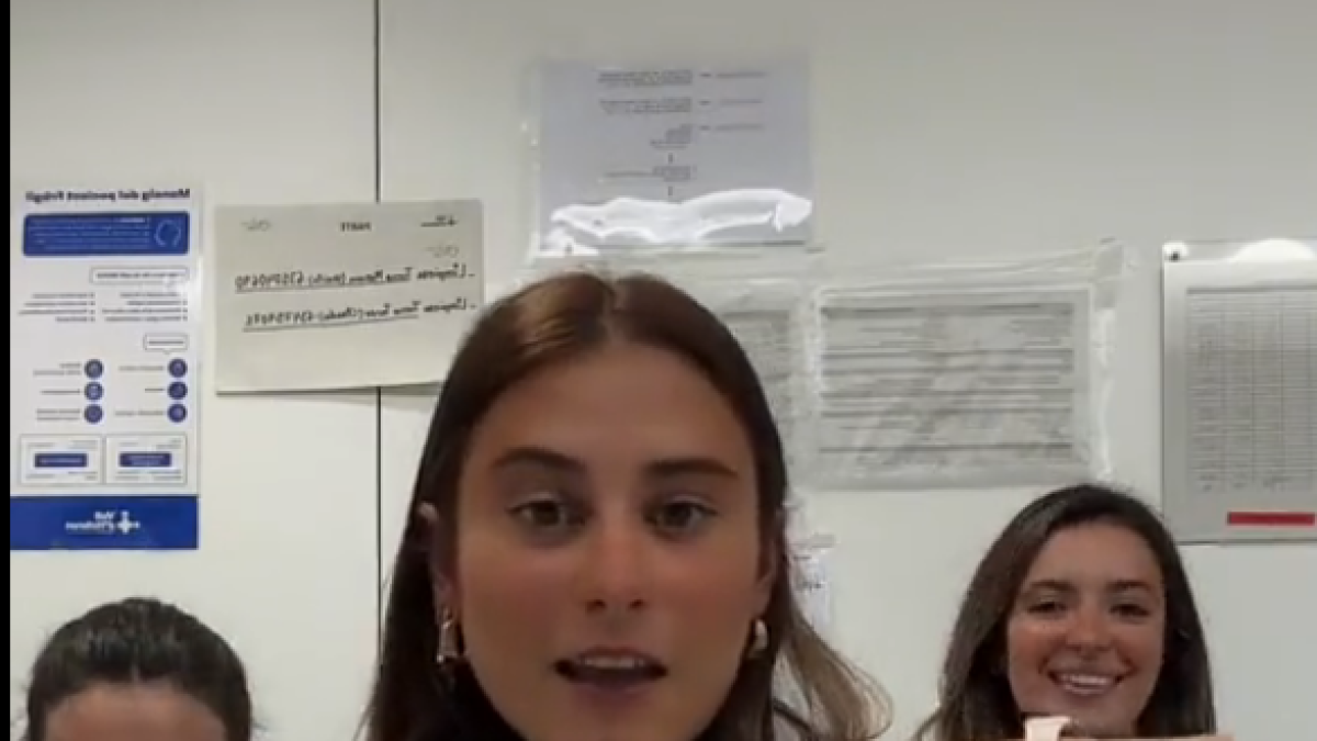 'Se va a sacar el C1 de catalán mí madre': el vídeo de una enfermera de Cádiz se hace viral