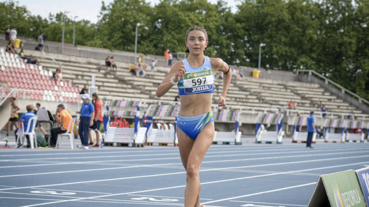 Sofia Santacreu, a l’Estatal de Gijón on va batre el rècord d’Espanya que tenia María Vasco.