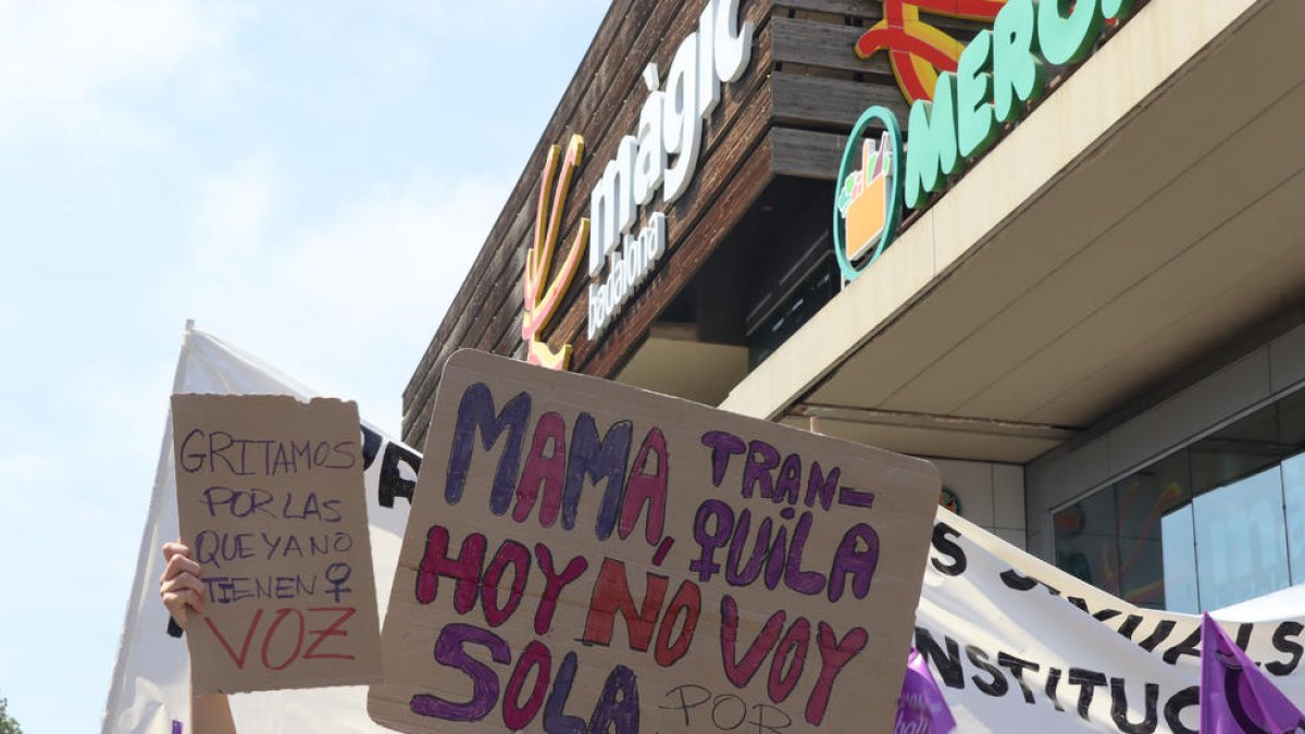 Denuncien vuit violacions grupals entre menors a Badalona comeses durant el darrer any