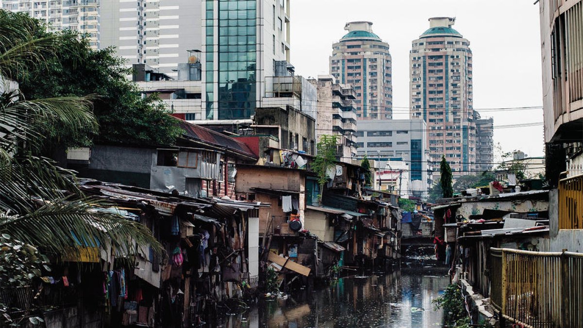 Frame de ‘Els escombriaires de les xarxes’, esta noche en el Canal 33.