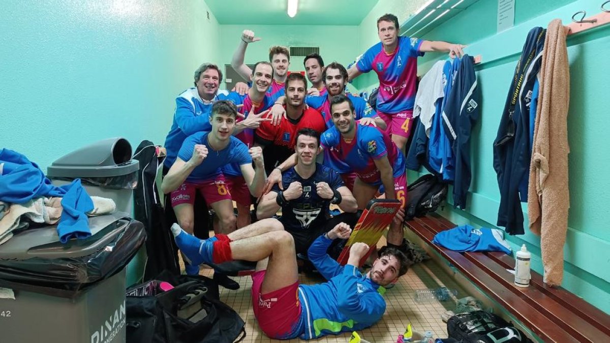 El Llista celebró por todo lo alto en el vestuario la victoria que le acerca a su cuarta Final Four.