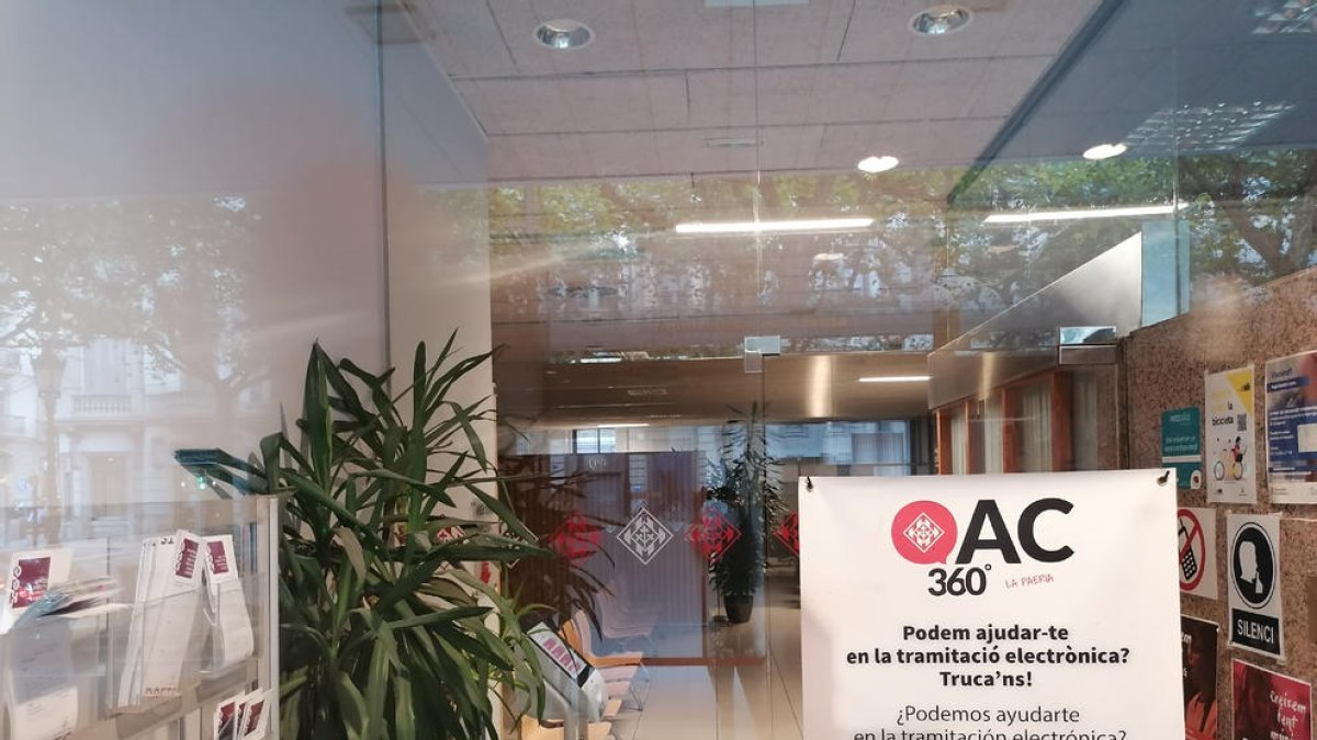 L’Oficina Municipal d’Atenció Ciutadana tramita els empadronaments.