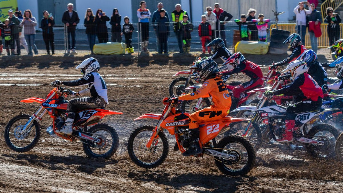 La prova, organitzada pel Moto Club Segre, va congregar més d’un centenar de pilots.
