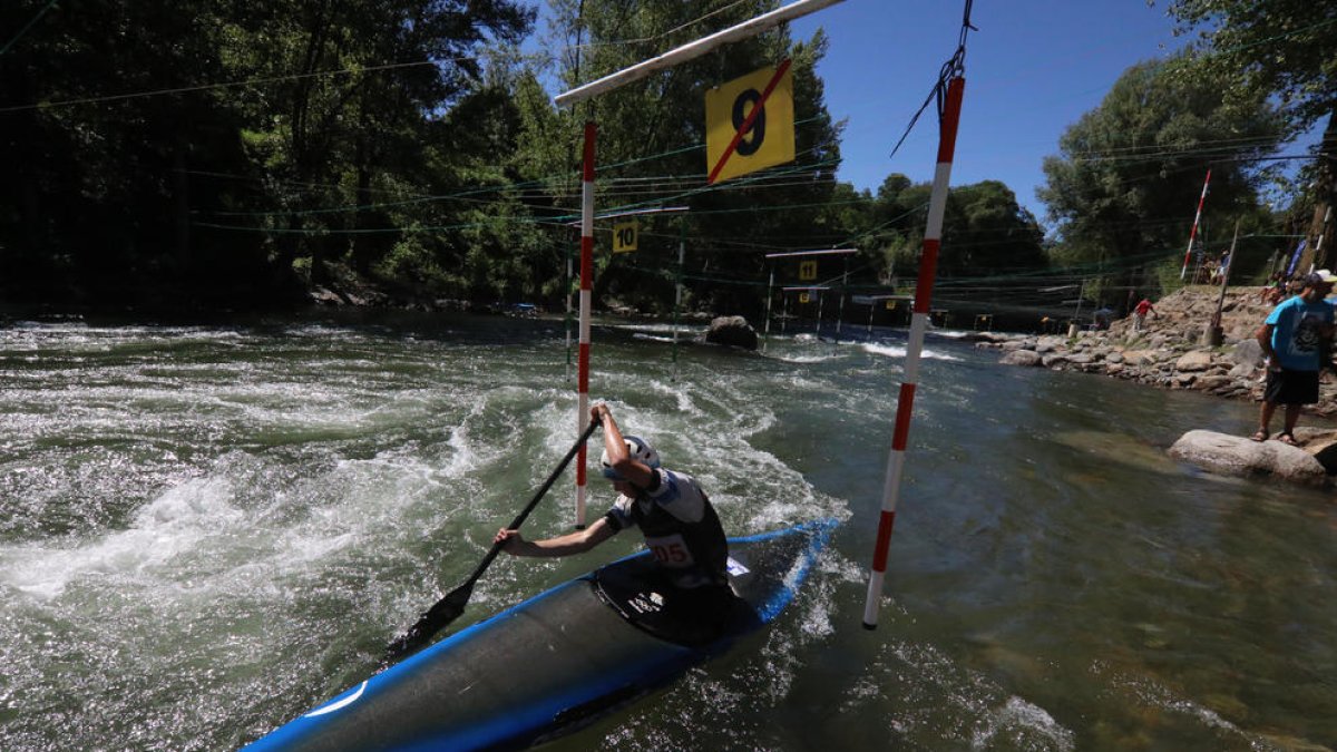 La competición reunió a una cuarentena de palistas.