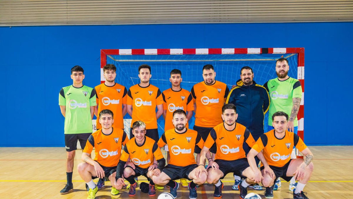 Imagen del sénior masculino, en uno de los partidos de su temporada de debut como entidad.