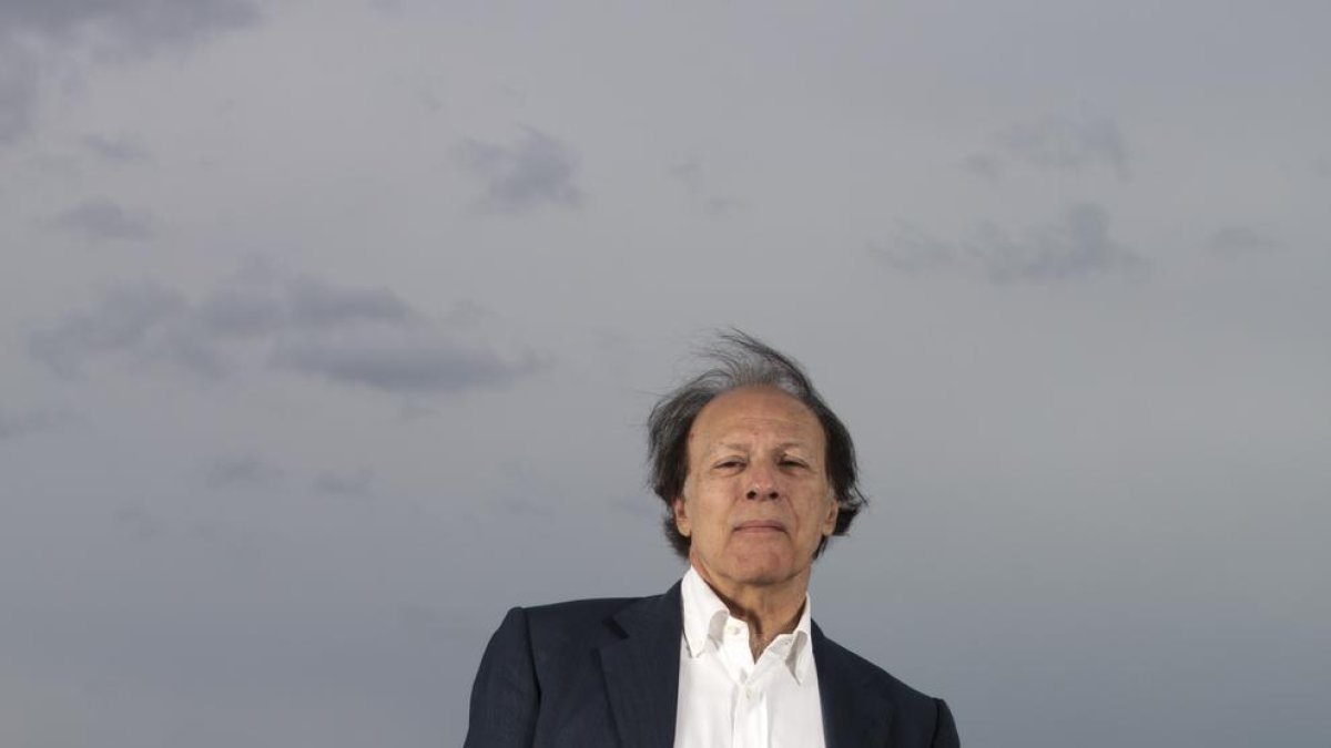 El escritor Javier Marías