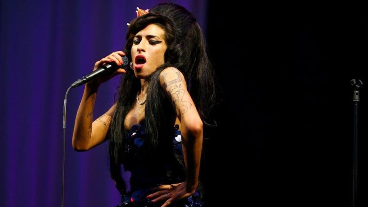 Noche de divas en el 33