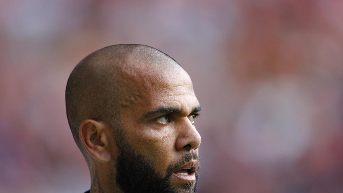 Dani Alves, en una imagen de archivo durante su etapa en Pumas, que acabó ayer por decisión del club.