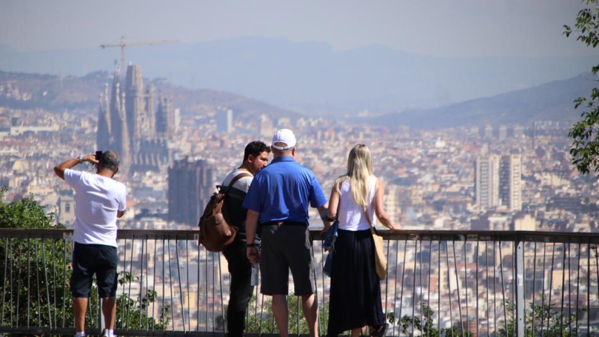 Turistes a Barcelona.