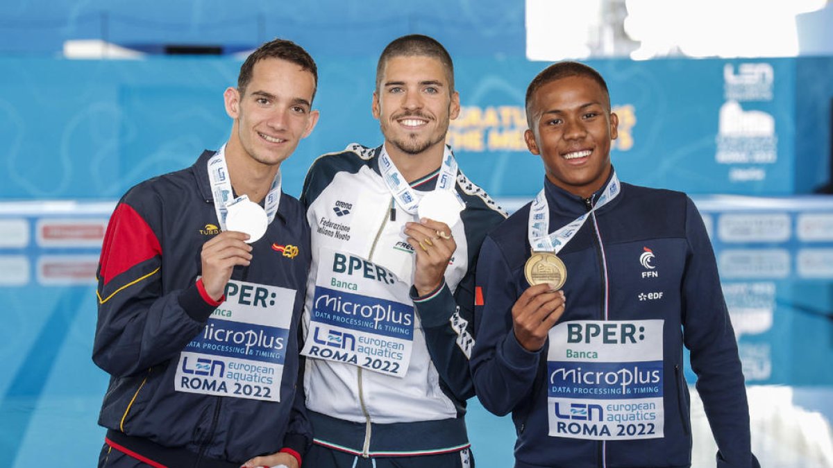 Fernando Díaz del Río, a la izquierda en el podio.