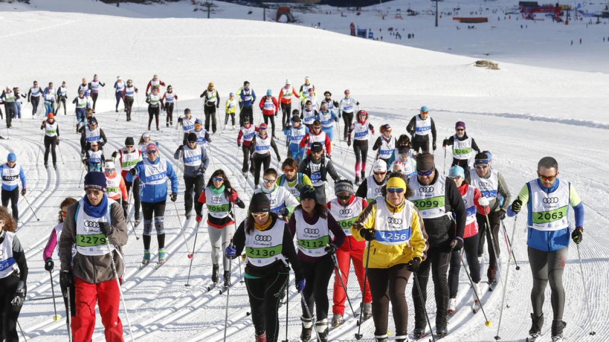Esquiadores durante una anterior edición de la Marxa Beret.
