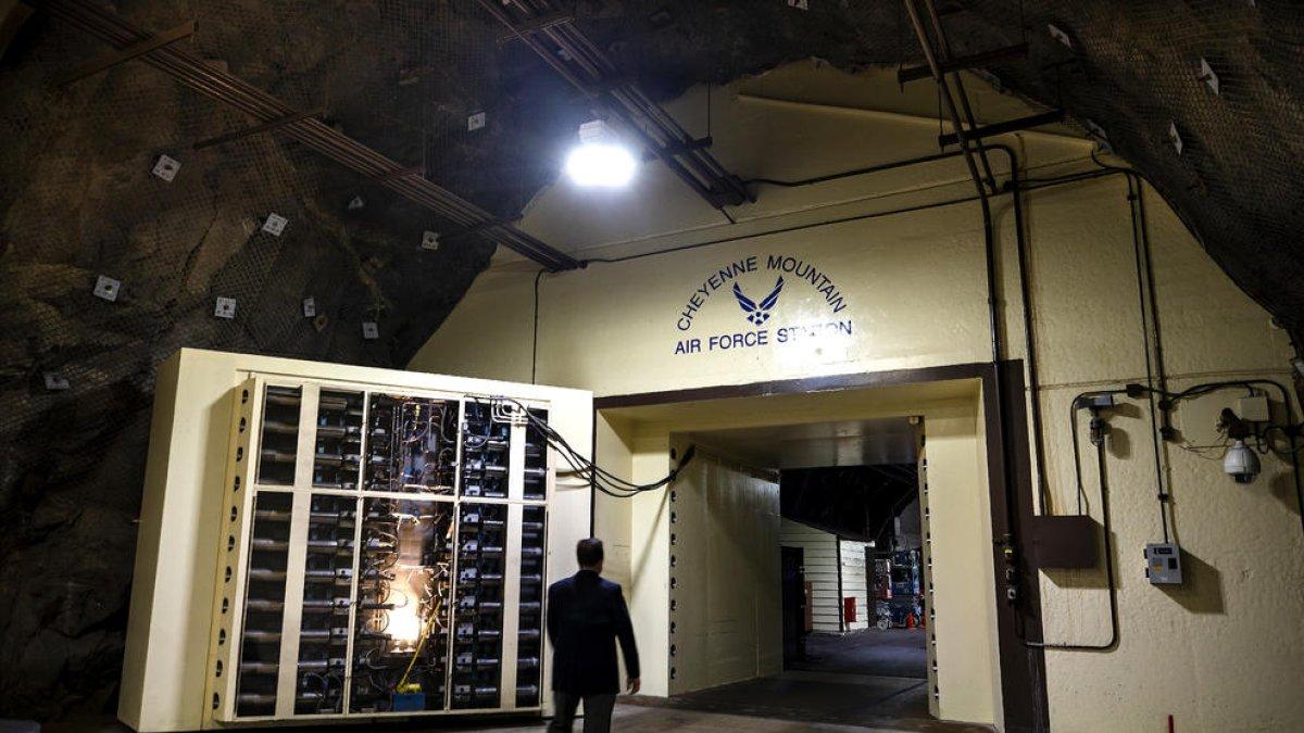 Acceso del Comando de Defensa Aeroespacial de América del Norte (NORAD).
