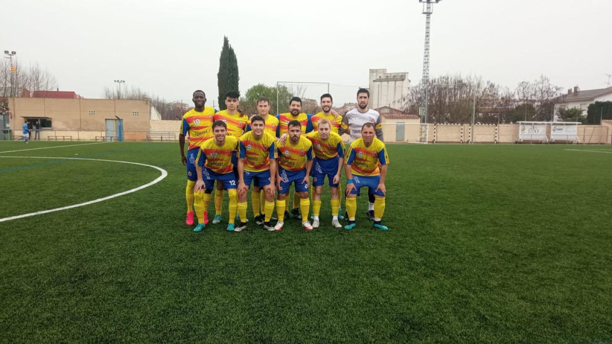 El once con el que salió al campo el Bellpuig.