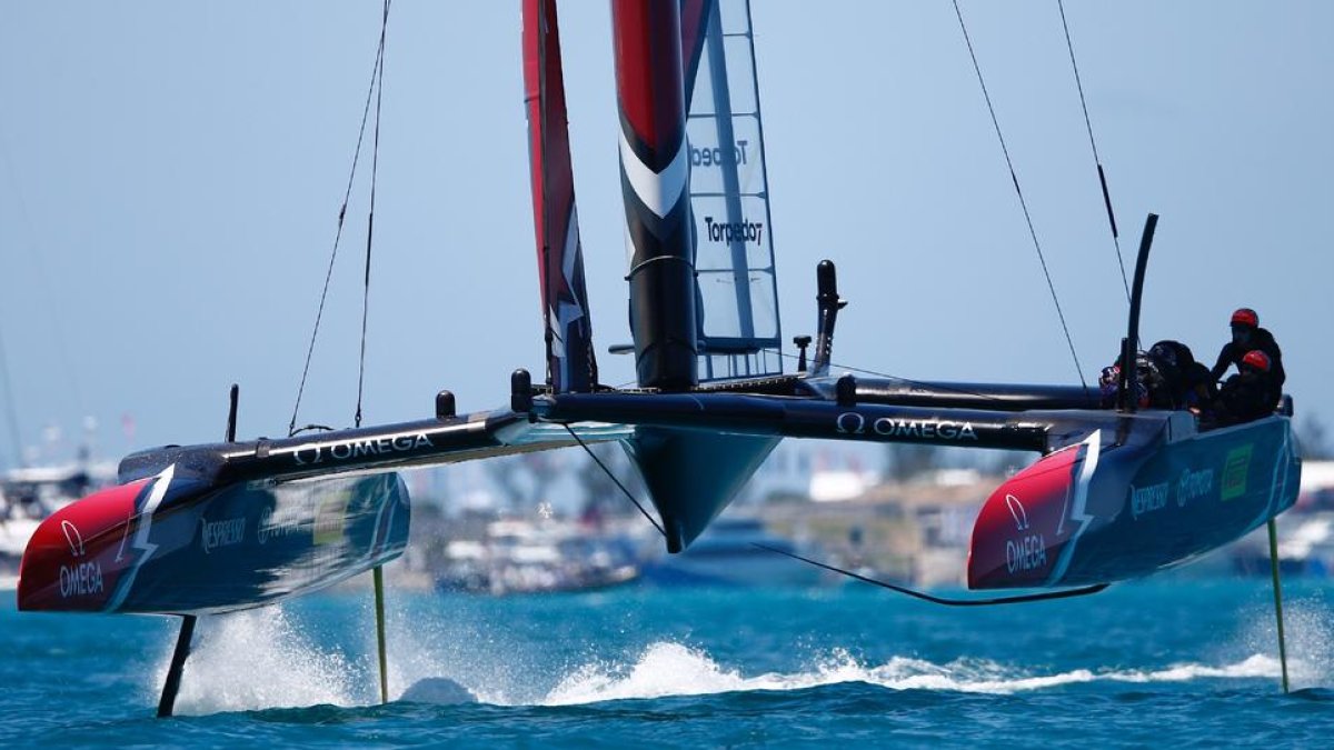 Una embarcació en una edició de la Copa Amèrica de Vela.