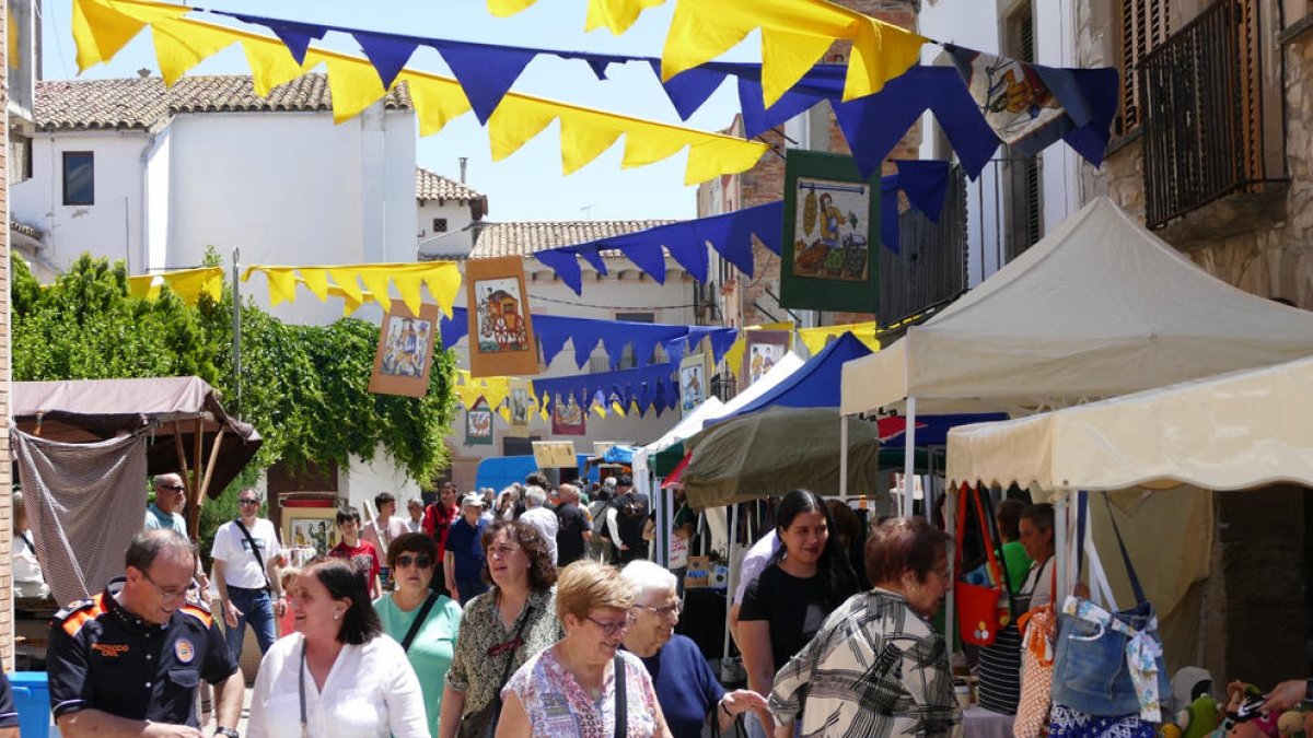 Cerca de 3.000 personas acudieron a FiraBell, en Bellcaire.