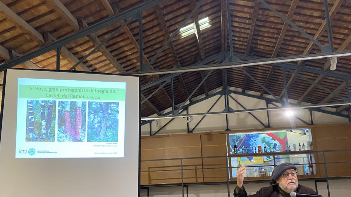 Una xarrada del científic Martí Boada obre la programació cultural del Castell del Remei