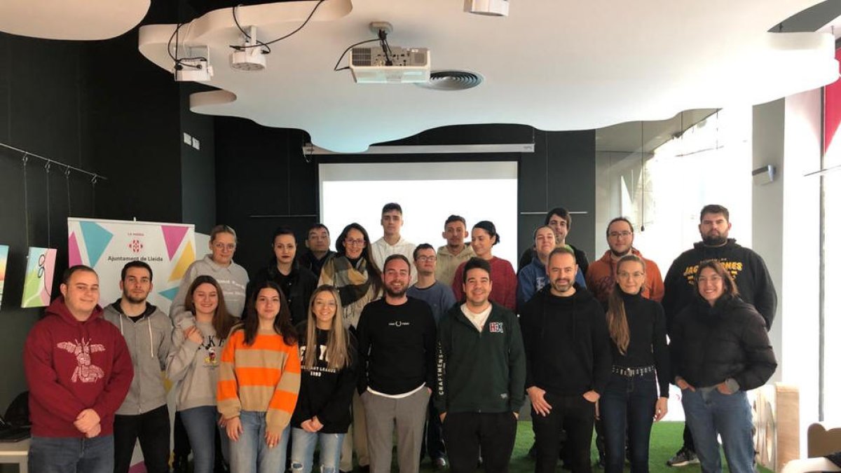 La reunió es va fer al departament de Joventut.