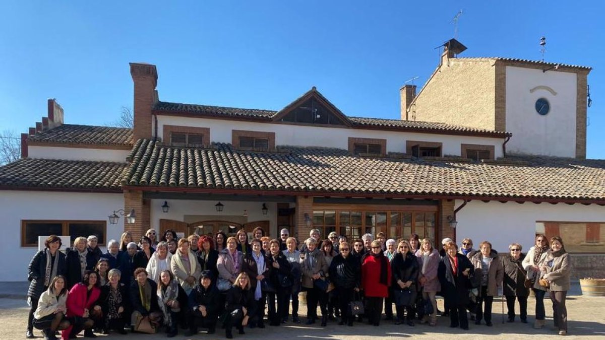 L’Associació de Dones d’Alguaire del Merli va formalitzar ahir el canvi a la junta.