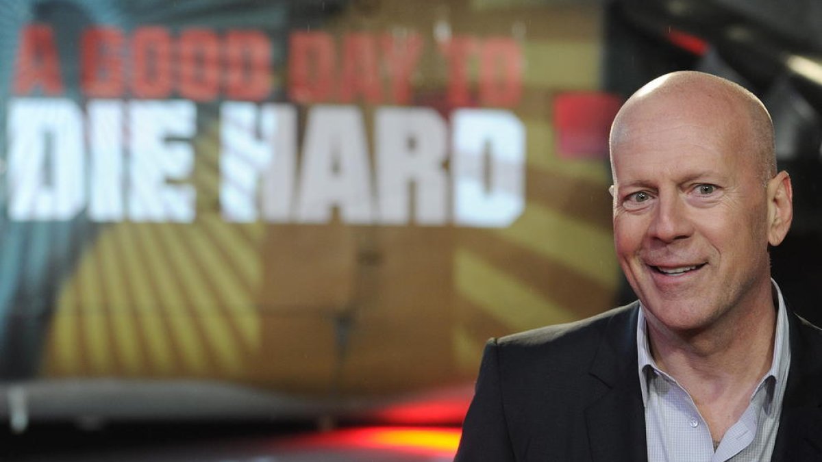 Bruce Willis se retira de la interpretación después de ser diagnosticado de afasia