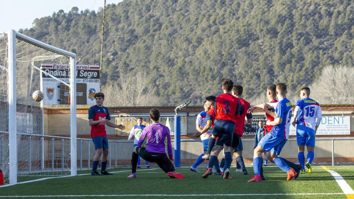 Acció que va suposar el primer gol per a l’equip local.