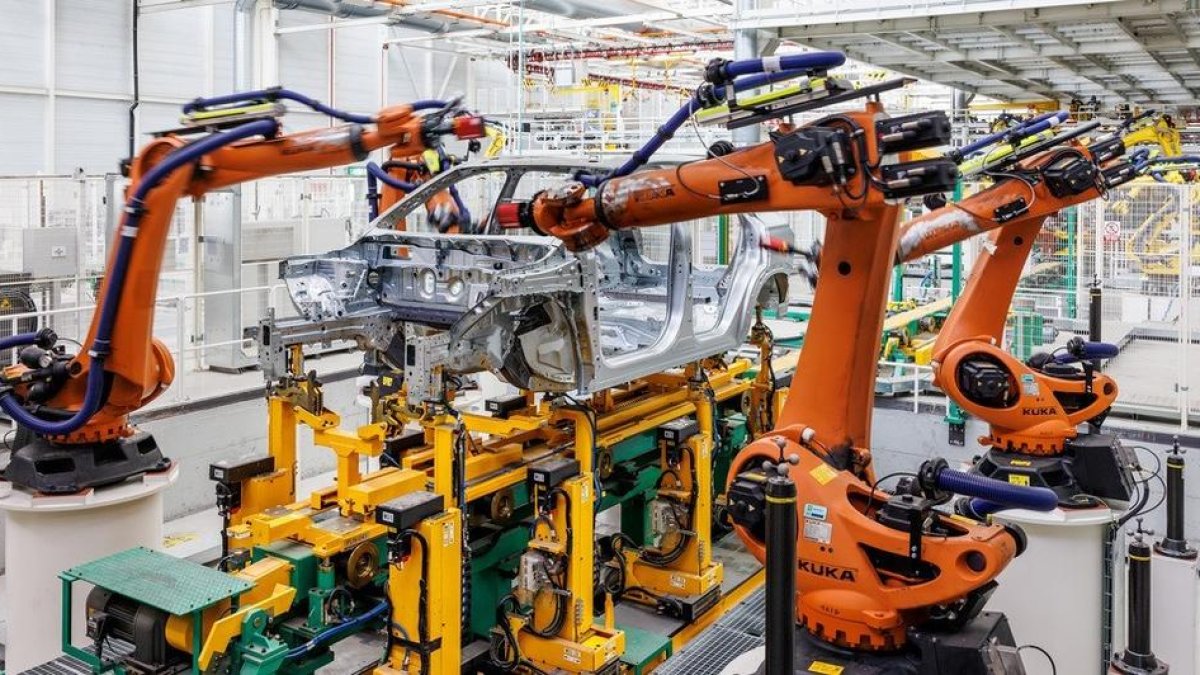 La producció de cotxes creix un 8,1% al gener