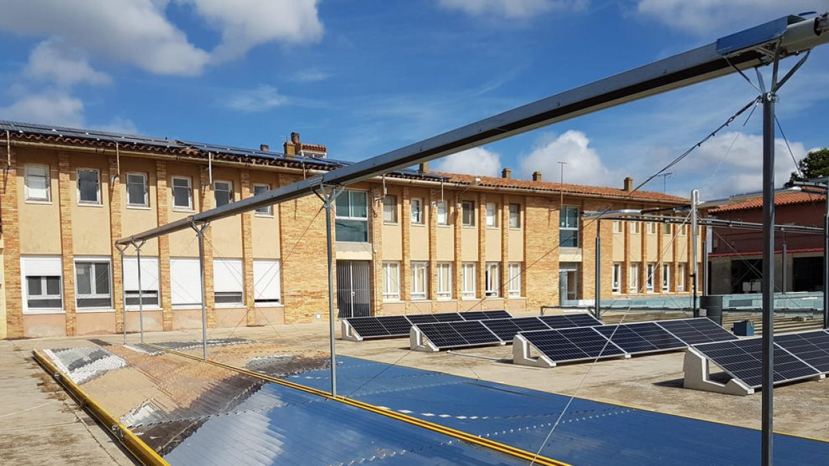 El complex de la UdL per a l’estudi de l’energia solar.