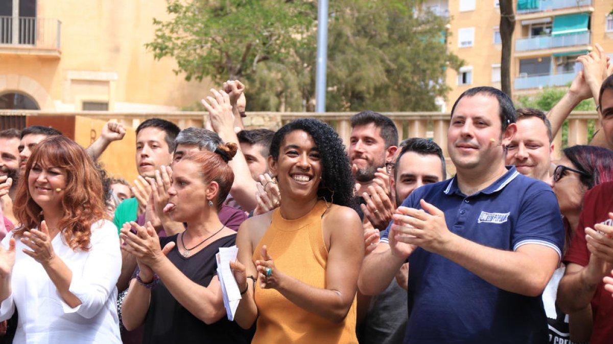 Los candidatos de la CUP a las municipales, ayer en Santa Coloma.