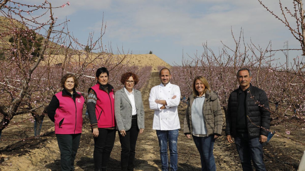 Castanyé i Pujol, quart i cinquena per l’esquerra, ahir a Aitona.