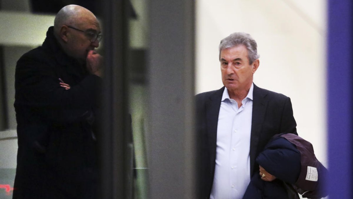 Si el maquinista hagués penjat abans, l'Alvia no hauria descarrilat, diu un pèrit