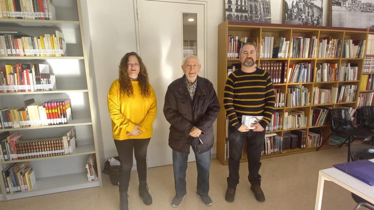 Josep Vallverdú, en Balaguer con Dami y Xavi, el dúo Urgila.