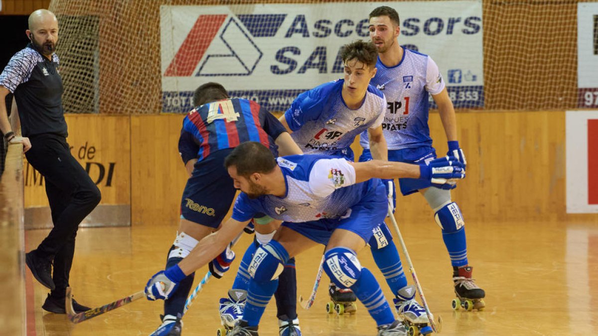 Una jugada del partido que el Llista disputó el pasado fin de semana ante el Barcelona.