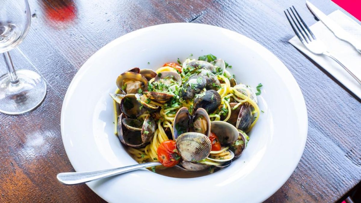 Estos son los alimentos que más suben a pocos días de Navidad