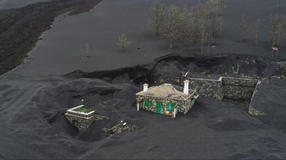 El volcán, 'En Portada'