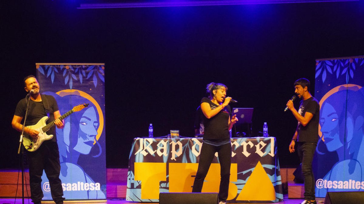 Nueva edición del Circuit Folc en el Orfeó de la mano de Tesa y Jonathan Penalba