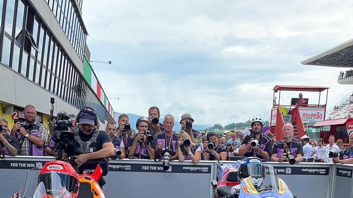 Marc i Àlex Márquez celebren la segona i tercera posicions en la qualificació del GP d’Itàlia.