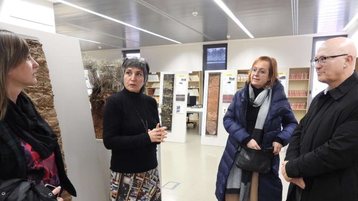 Visita al Centro del Institut Cartogràfic i Geològic en Tremp.