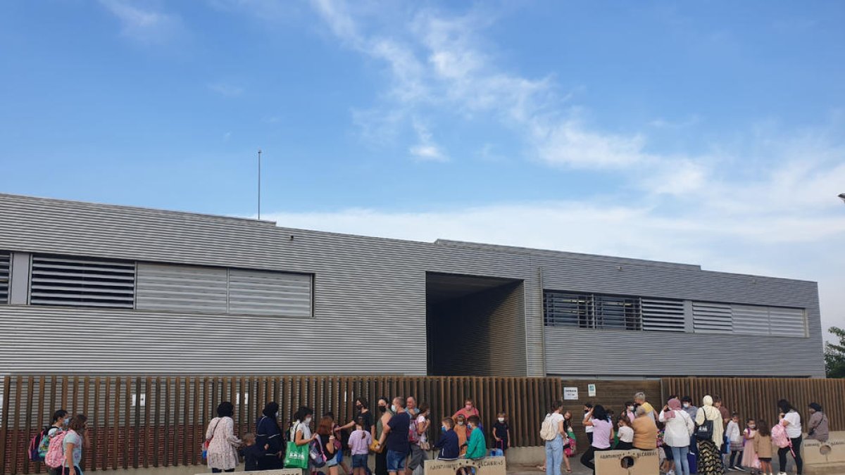 Imatge d’arxiu d’un inici de curs a Alcarràs.