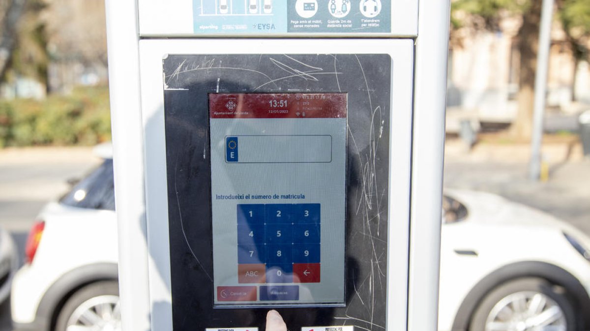 En los nuevos parquímetros se debe introducir la matrícula.