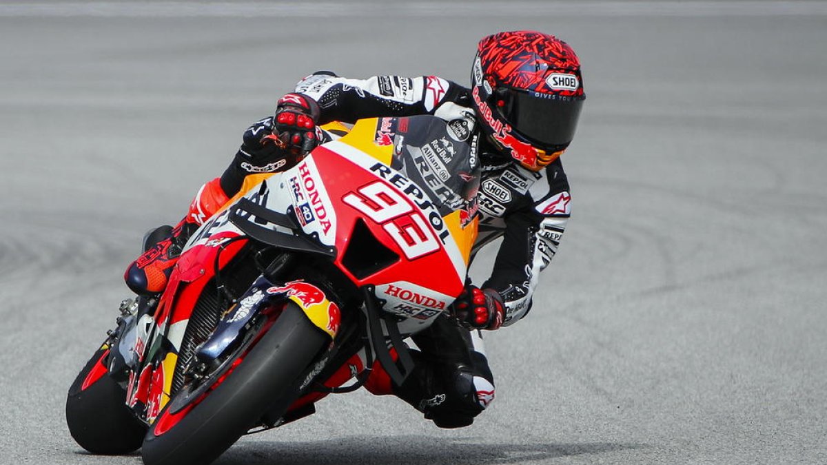 Álex y Marc Márquez estrenan los tests de Sepang noveno y duodécimo