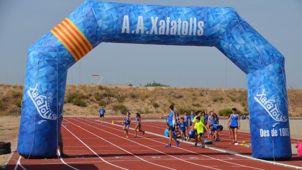 Alumnos de la escuela de los Xafatolls, en un entreno.