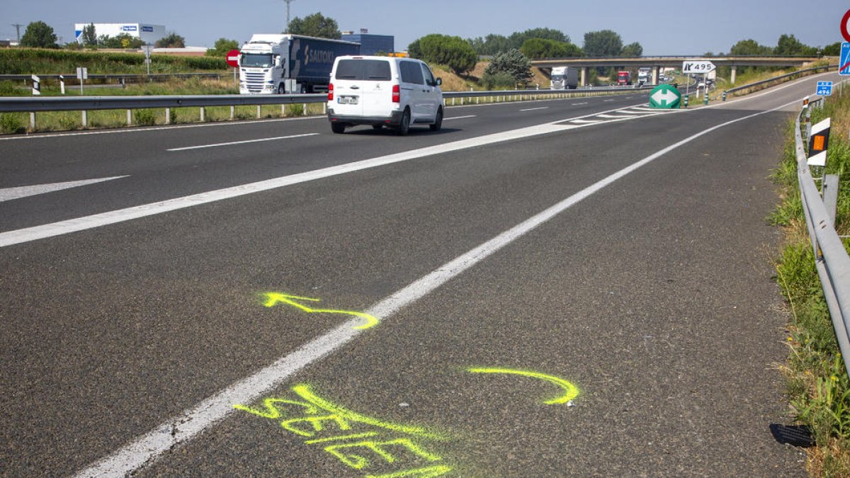 Vista del lugar donde tuvo lugar el accidente mortal el 5 de agosto de 2021 en la A-2 en Bellpuig.