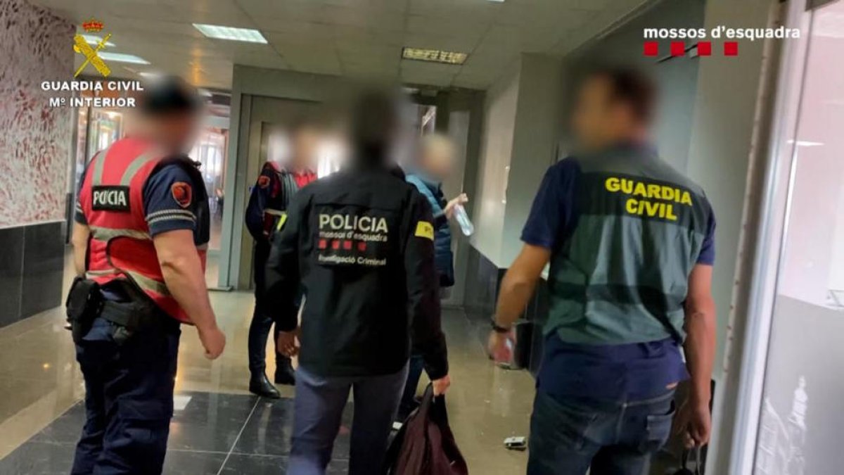 Mossos i Guàrdia Civil han dut a terme la investigació.
