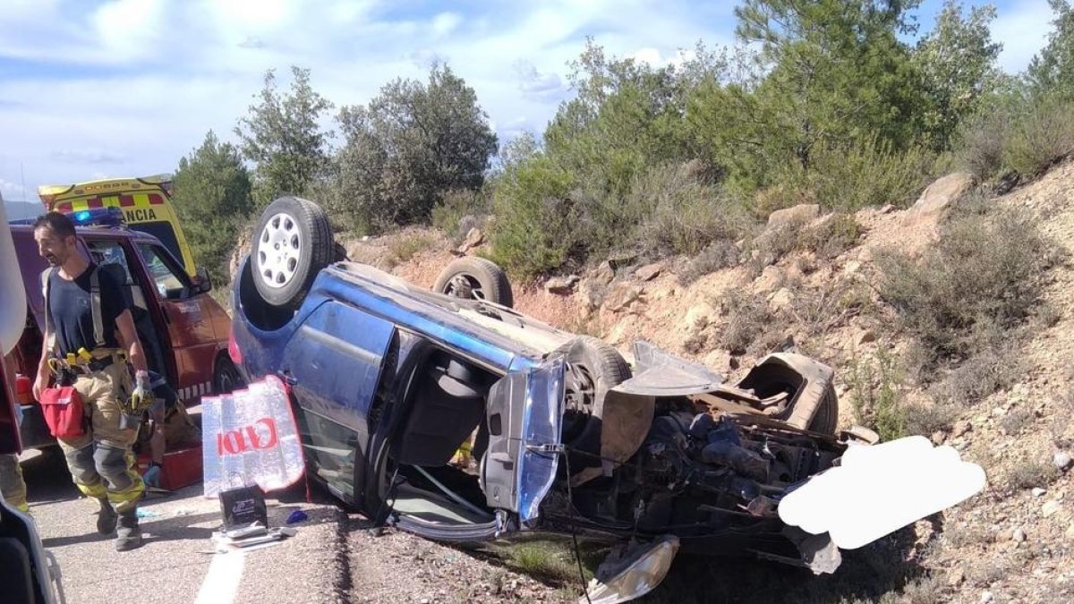 Nou persones ferides en cinc accidents a les carreteres de Lleida