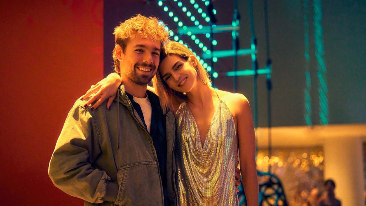 Carlos Cuevas y Clara Lago protagonizan parte del primer capítulo.