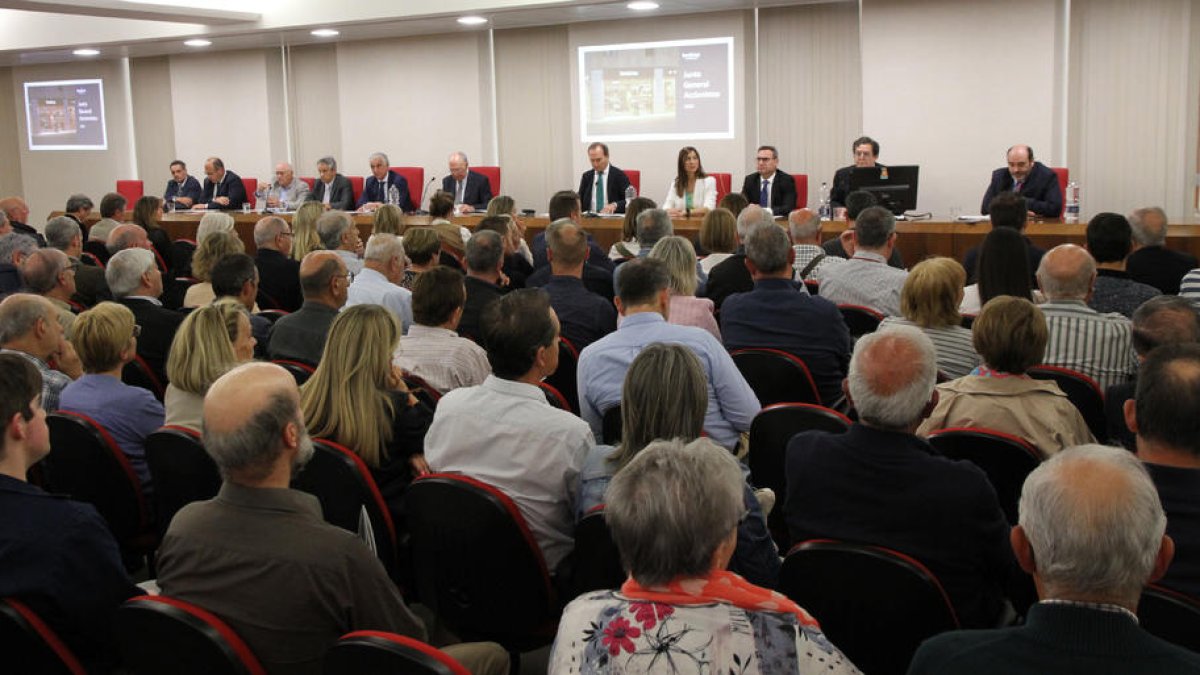 La junta d’accionistes va aprovar ahir els comptes de la corporació.